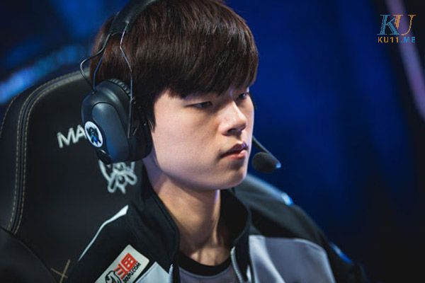 Deft - Game thủ đa năng ở mọi mặt trận